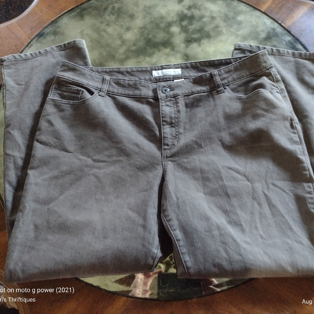 Chico's Size 4 Platinum Denim Jeans Size 20